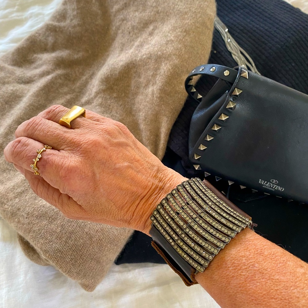 Leather rhinestone bracelet